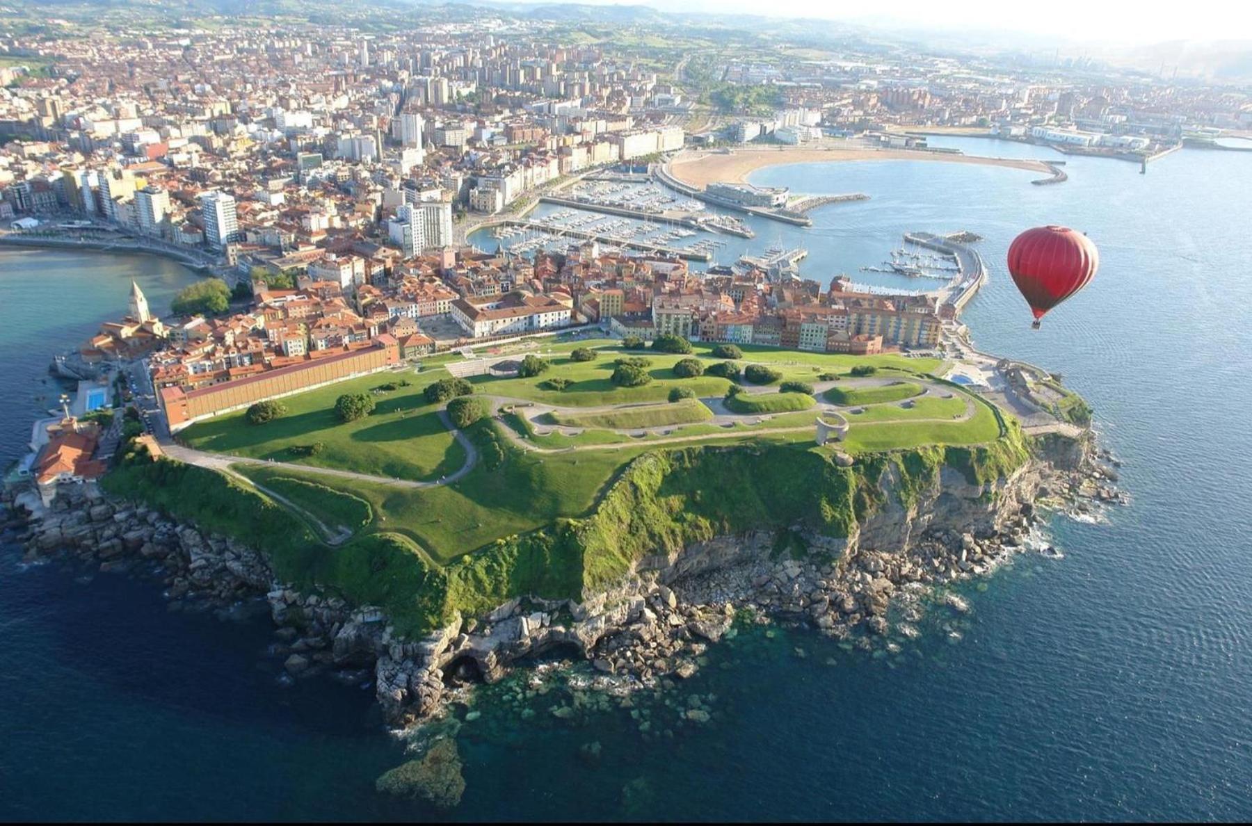 Pensjonat Vegadeo Gijón