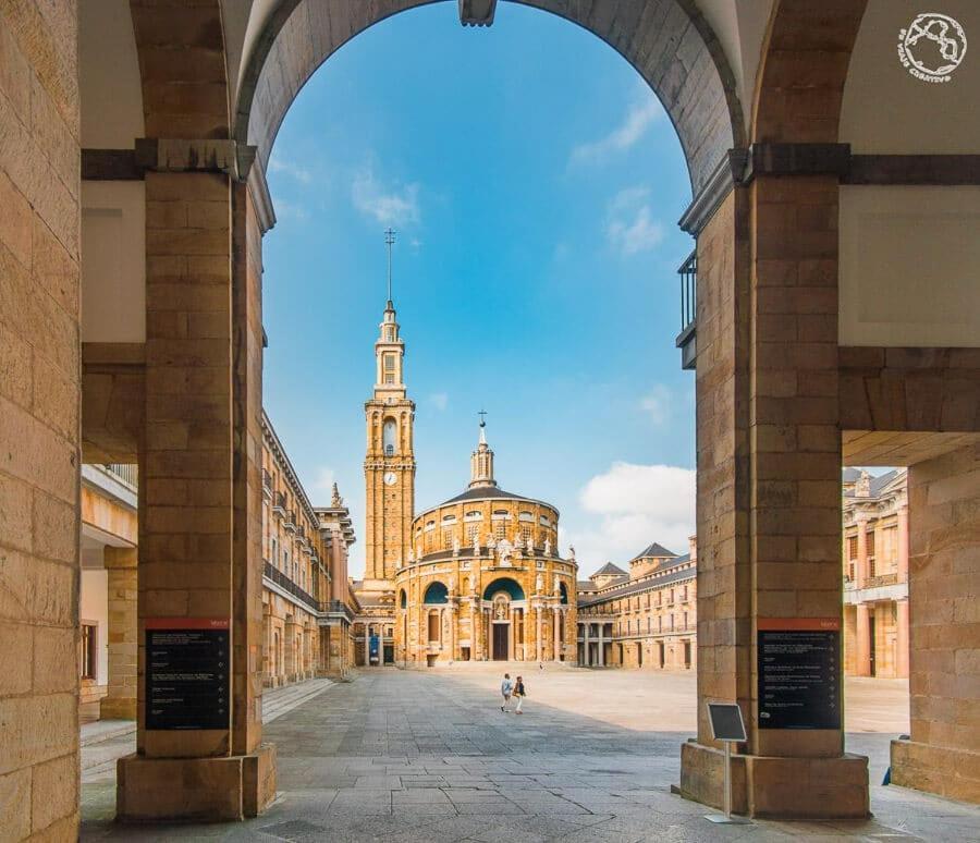 Vegadeo Pensjonat Gijón